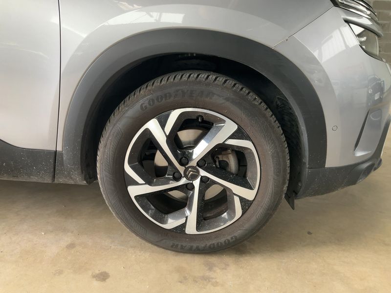 Citroen C5 Aircross 1.2 PureTech Shine 2019 – снимка 11