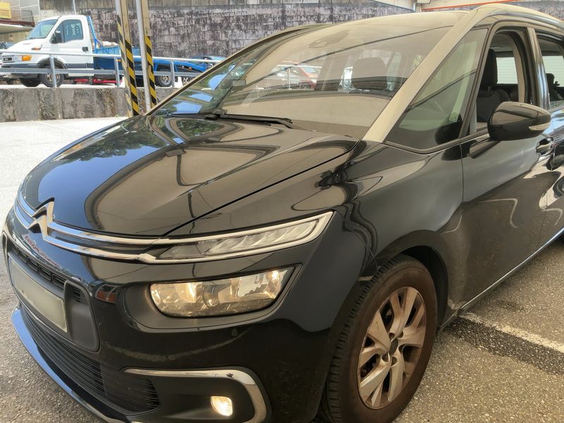 Citroen C4 Grand Spacetourer 1.5 Blue-HDi Feel 2020 – снимка 2