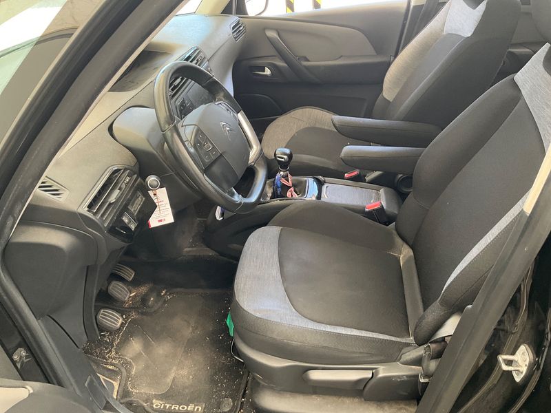 Citroen C4 Grand Spacetourer 1.5 Blue-HDi Feel 2020 – снимка на щета 38
