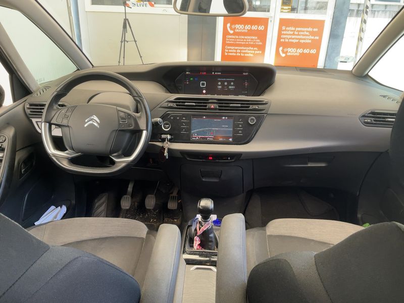 Citroen C4 Grand Spacetourer 1.5 Blue-HDi Feel 2020 – снимка 17
