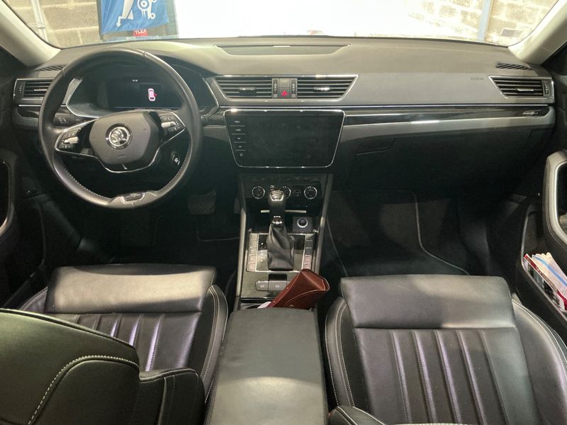 Skoda Superb 2.0 TDI L&K 2022 – снимка 17