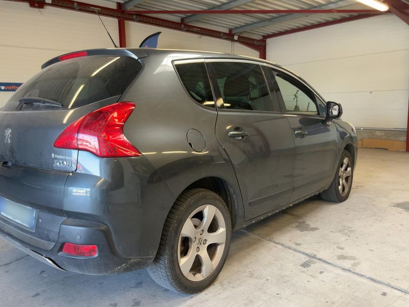 Peugeot 3008 2.0 HDi Allure 2012 – снимка 8
