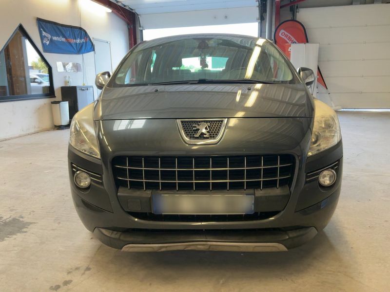 Peugeot 3008 2.0 HDi Allure 2012 – снимка 14