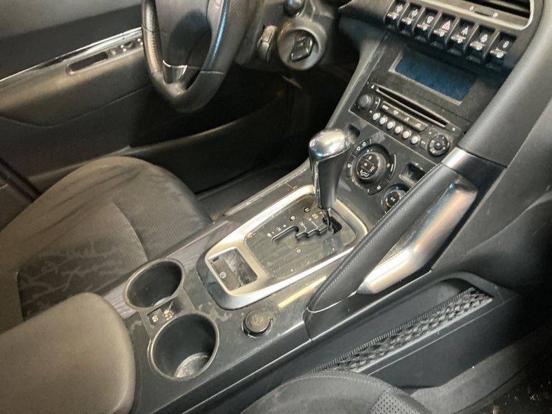 Peugeot 3008 2.0 HDi Allure 2012 – снимка 26