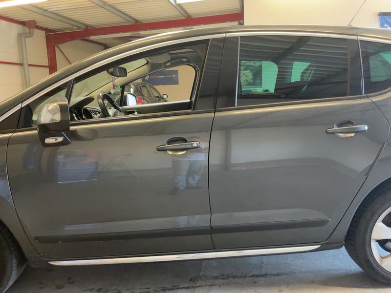 Peugeot 3008 2.0 HDi Allure 2012 – снимка 4