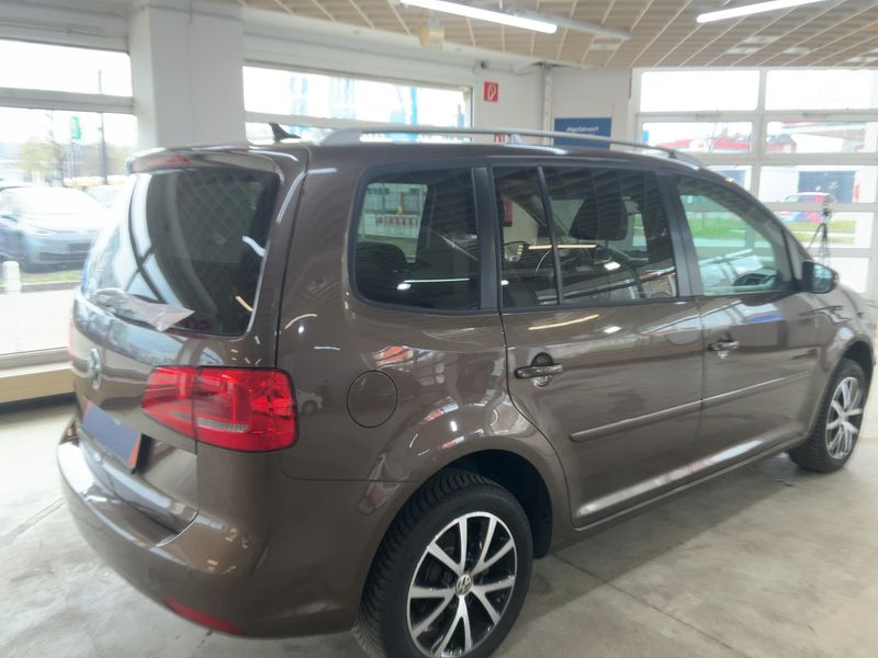 Volkswagen Touran 1.2 TSI Comfortline BlueMotion Tech 2011 – снимка на щета