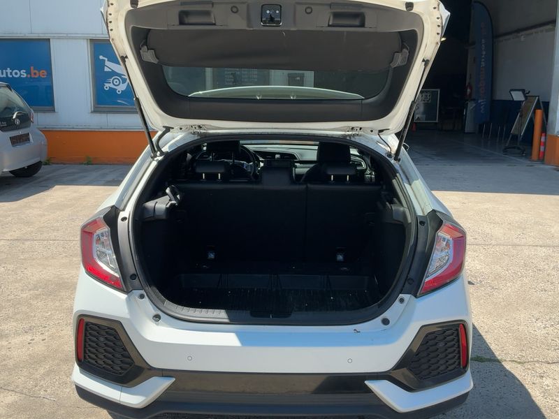 Honda Civic 1.0 VTEC Executive Premium 2017 – снимка 15