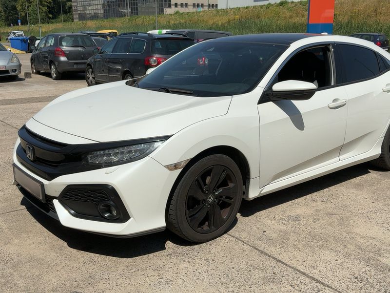 Honda Civic 1.0 VTEC Executive Premium 2017 – снимка 2