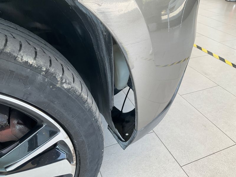 Peugeot 2008 1.6 Blue-HDi Allure 2015 – снимка 41