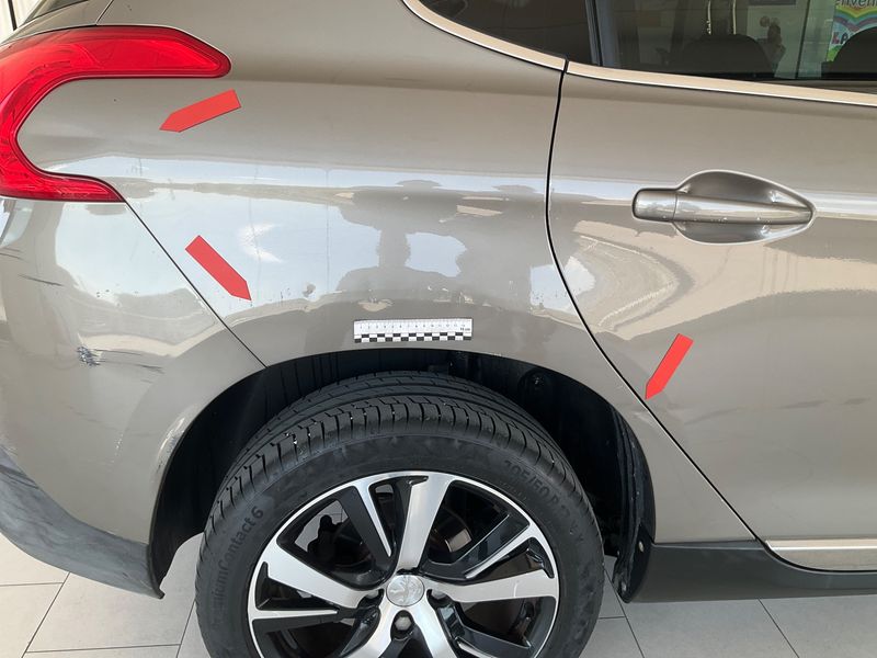 Peugeot 2008 1.6 Blue-HDi Allure 2015 – снимка 22