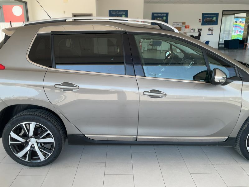 Peugeot 2008 1.6 Blue-HDi Allure 2015 – снимка 10