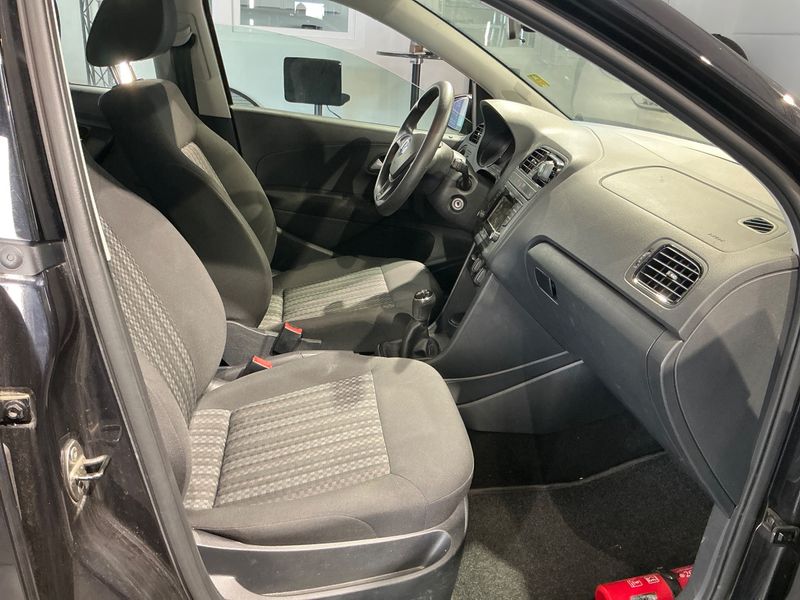 Volkswagen Polo 1.4 TDI Trendline BlueMotion Tech 2015 – снимка 3