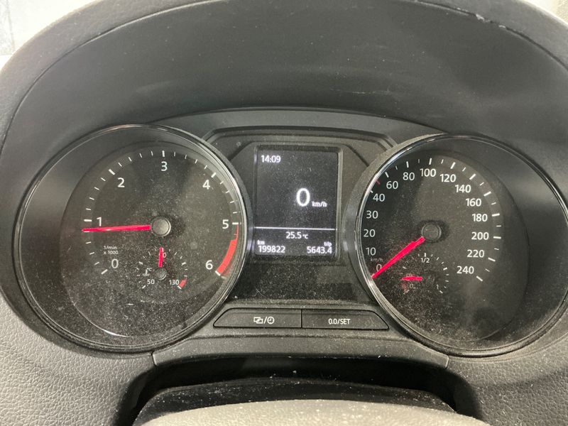 Volkswagen Polo 1.4 TDI Trendline BlueMotion Tech 2015 – снимка 4