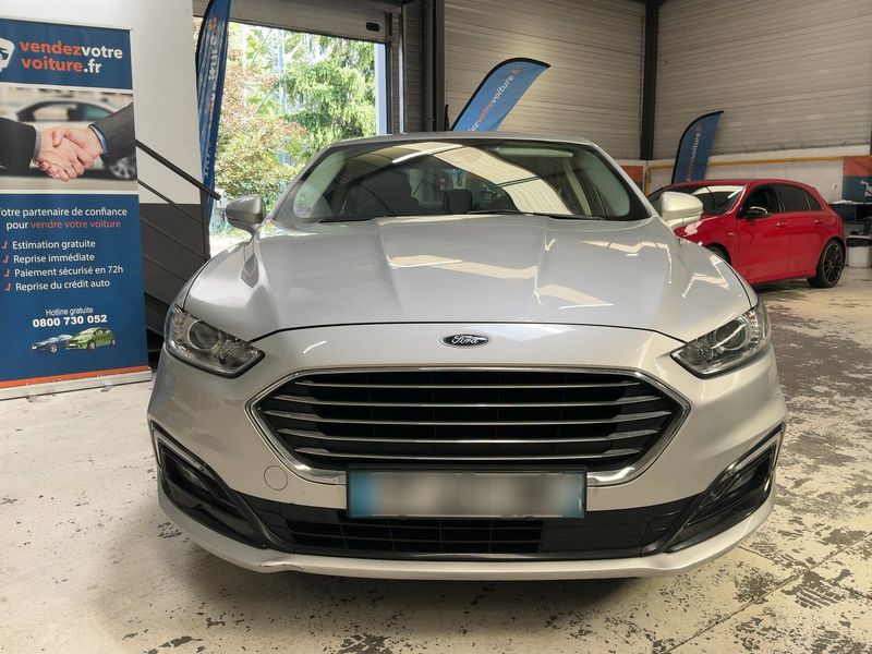 Ford Mondeo 2.0 Hybrid Titanium 2019 – снимка 14