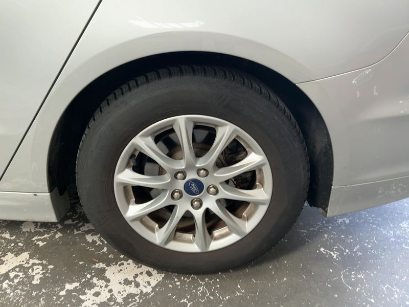 Ford Mondeo 2.0 Hybrid Titanium 2019 – снимка 5