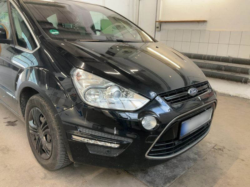 Ford S-Max 2.2 TDCi Titanium 2012 – снимка 12
