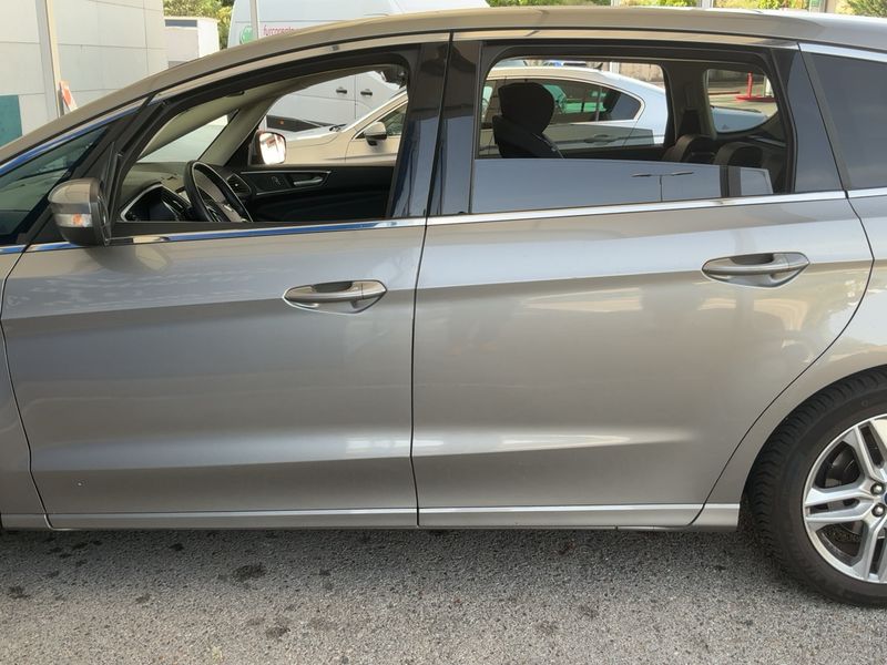 Ford S-Max 2.0 TDCi Titanium 2016 – снимка 4