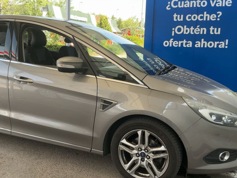 Ford S-Max 2.0 TDCi Titanium 2016 – снимка 12