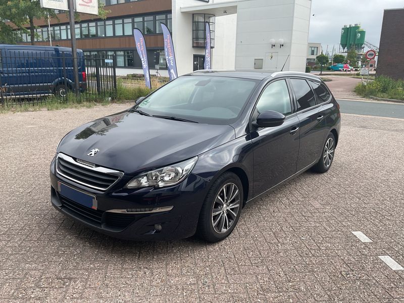 Peugeot 308 1.6 Blue-HDi Business-Line 2015 – снимка 1