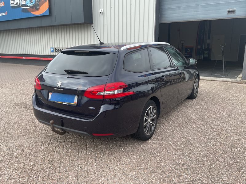 Peugeot 308 1.6 Blue-HDi Business-Line 2015 – снимка 2