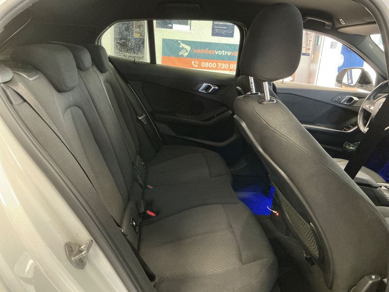 BMW 1er 116d Lounge 2020 – снимка 19