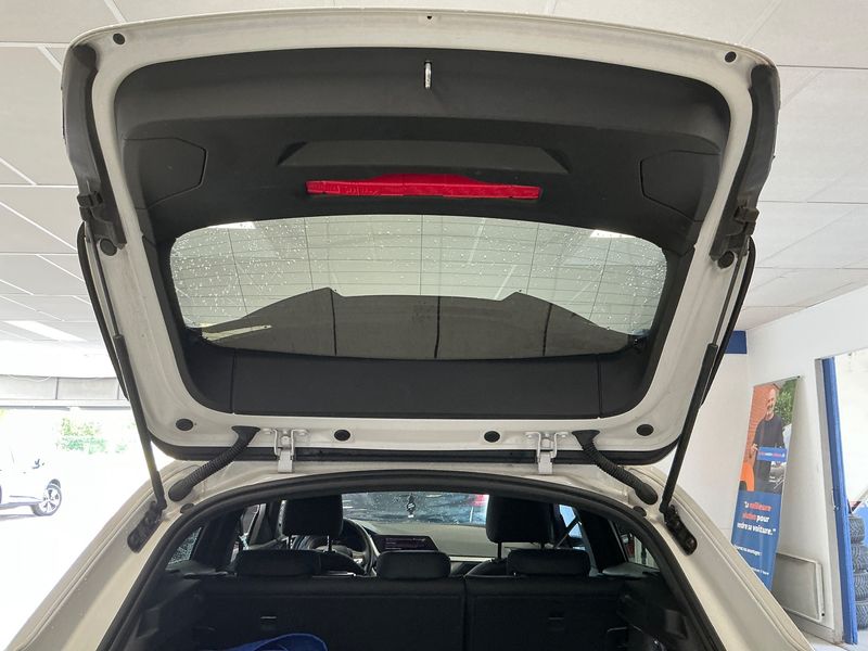 BMW 1er 116d Lounge 2020 – снимка 15