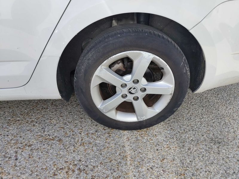 Skoda Octavia 2.0 TDI Ambition 2013 – снимка 18