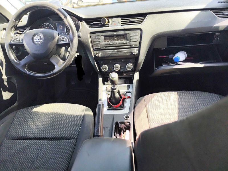 Skoda Octavia 2.0 TDI Ambition 2013 – снимка 11