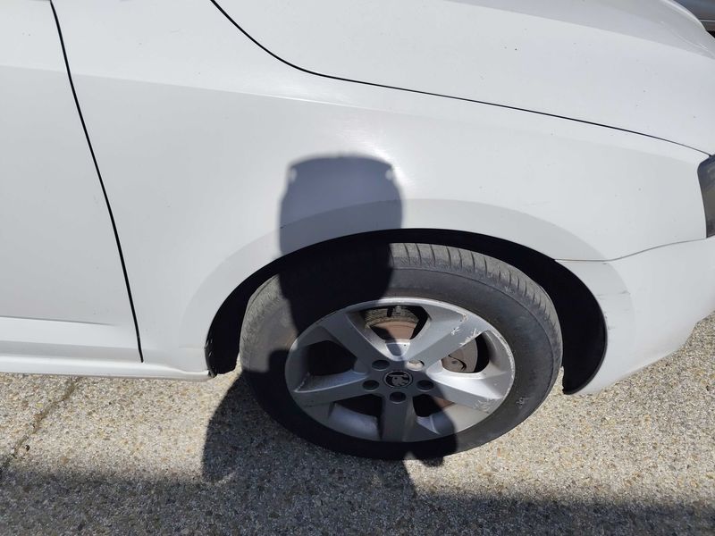 Skoda Octavia 2.0 TDI Ambition 2013 – снимка на щета