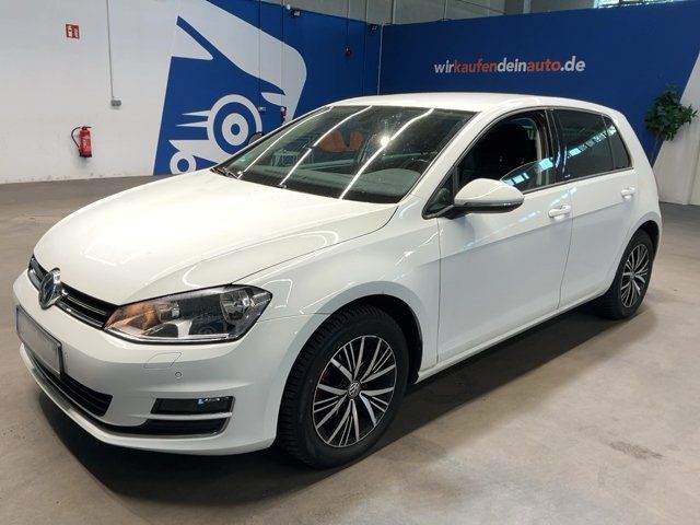 Volkswagen Golf VII 1.2 TSI Allstar BlueMotion Tech 2016 – снимка 1