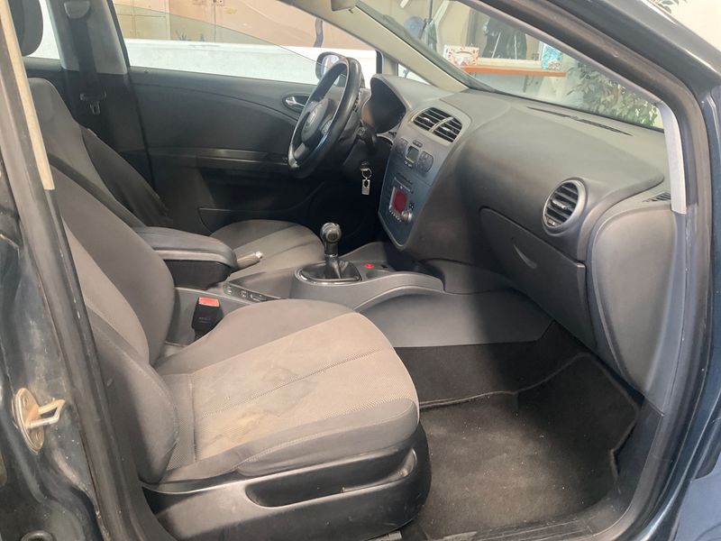 Seat Leon 2.0 TDI Stylance / Style 2005 – снимка 3