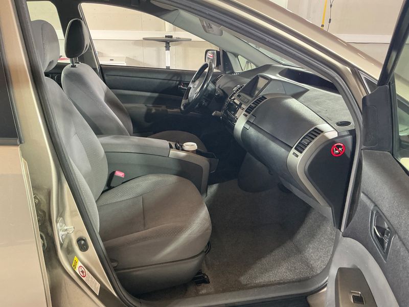 Toyota Prius 1.5 Executive 2006 – снимка 3
