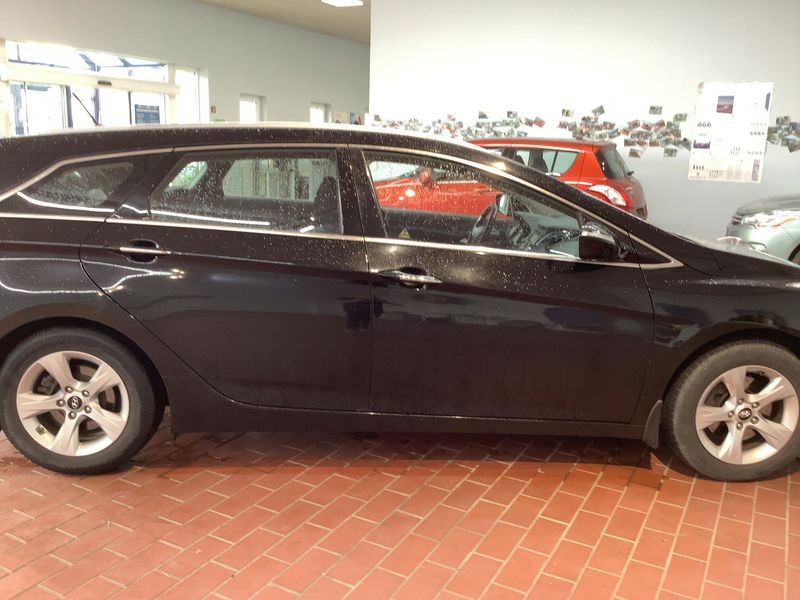 Hyundai i40 1.6 Trend Blue 2015 – снимка 10