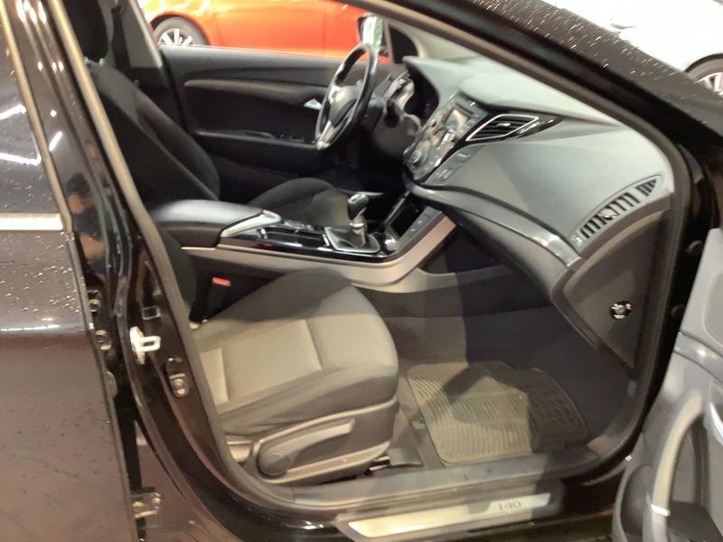 Hyundai i40 1.6 Trend Blue 2015 – снимка 17