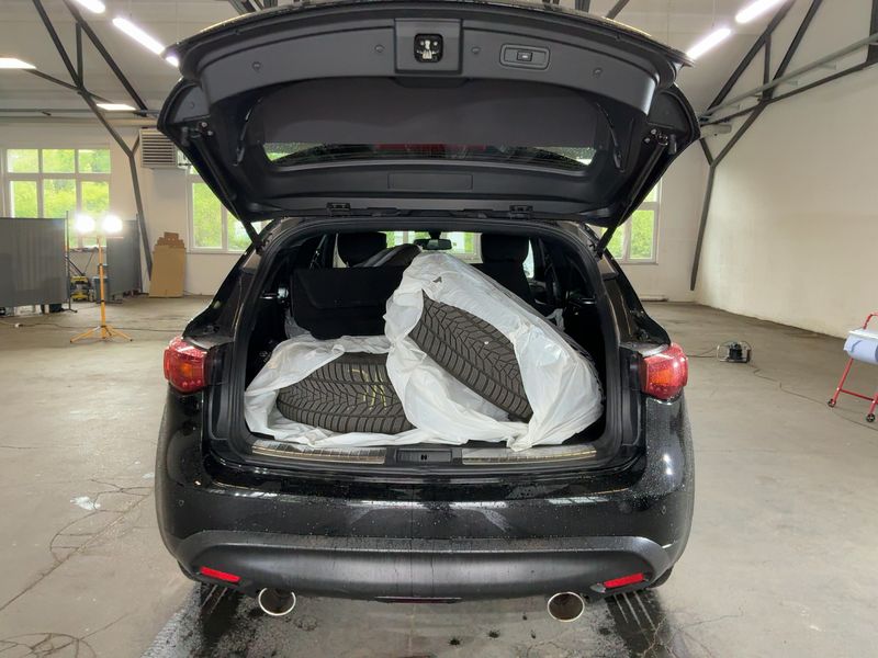 Infiniti QX70 5.0 V8 S Premium 2018 – снимка 16