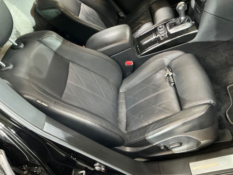 Infiniti QX70 5.0 V8 S Premium 2018 – снимка 27