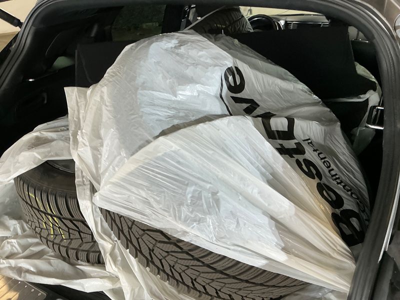 Infiniti QX70 5.0 V8 S Premium 2018 – снимка 31