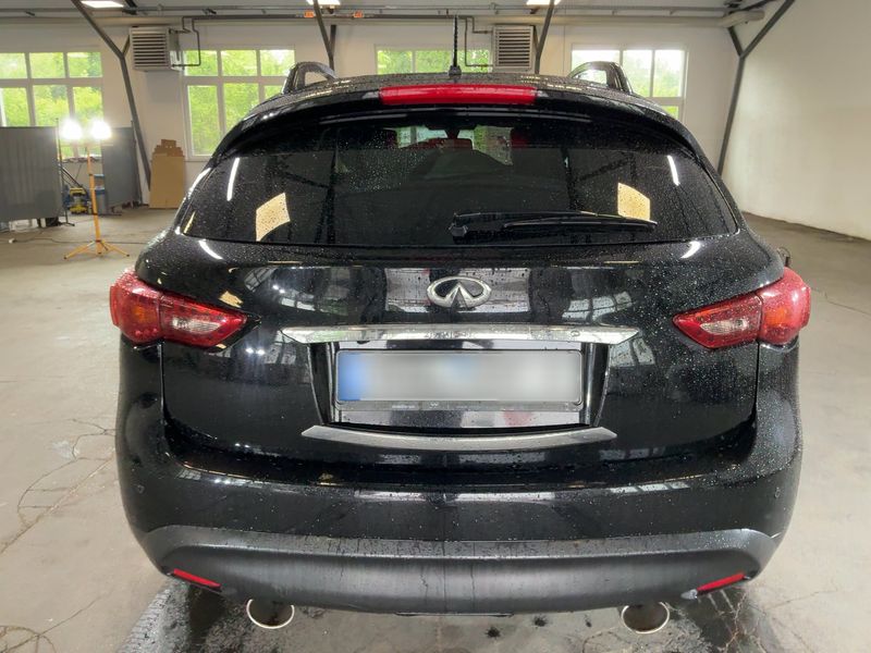 Infiniti QX70 5.0 V8 S Premium 2018 – снимка 7