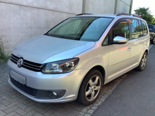 Volkswagen Touran 2.0 TDI Comfortline 2011 – снимка 1