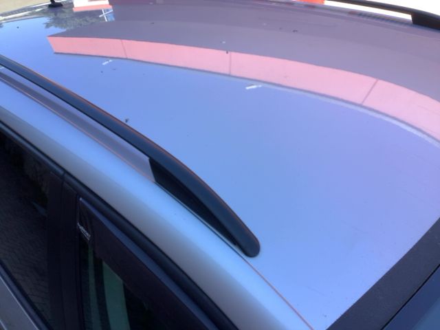 Volkswagen Touran 2.0 TDI Comfortline 2011 – снимка 13