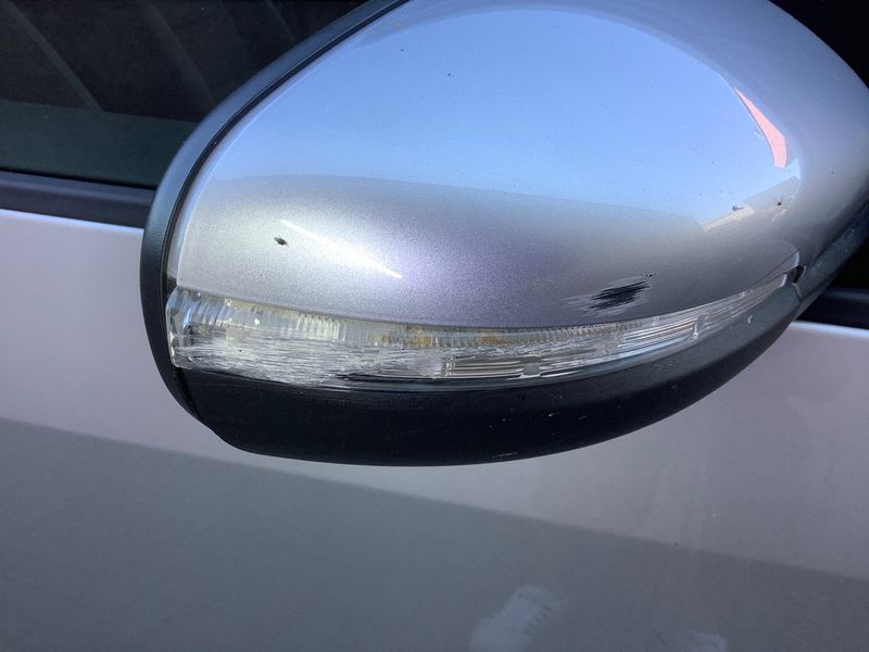 Volkswagen Touran 2.0 TDI Comfortline 2011 – снимка 25