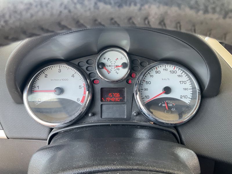 Peugeot 207 1.6 HDi Sport 2008 – снимка 4