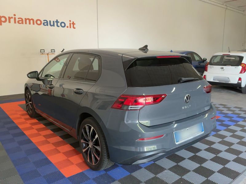 Volkswagen Golf VIII 2.0 TDI Life 2020 – снимка 6