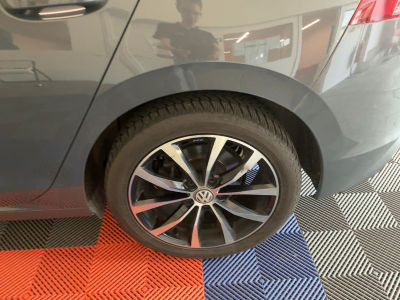 Volkswagen Golf VIII 2.0 TDI Life 2020 – снимка 5