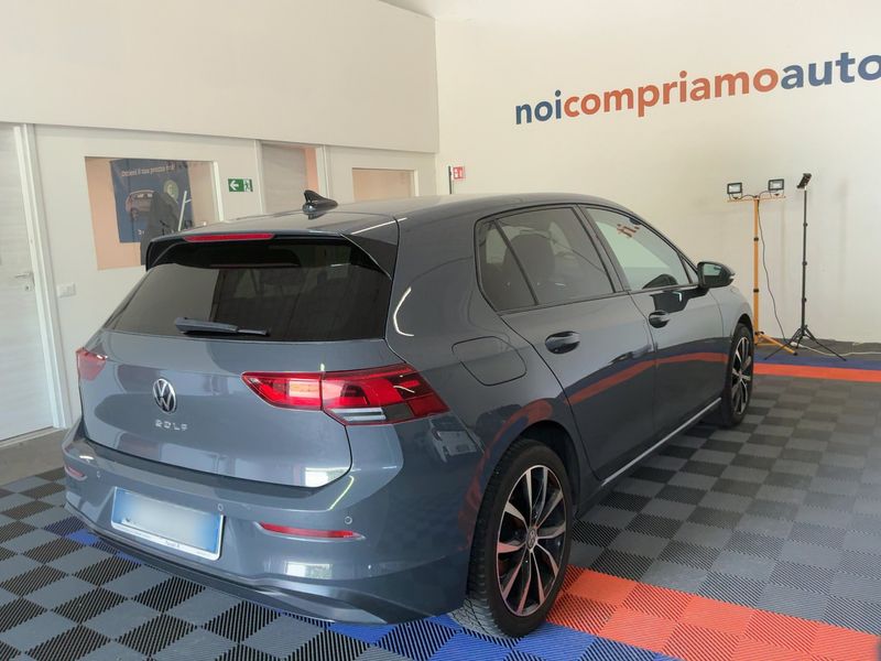 Volkswagen Golf VIII 2.0 TDI Life 2020 – снимка 8