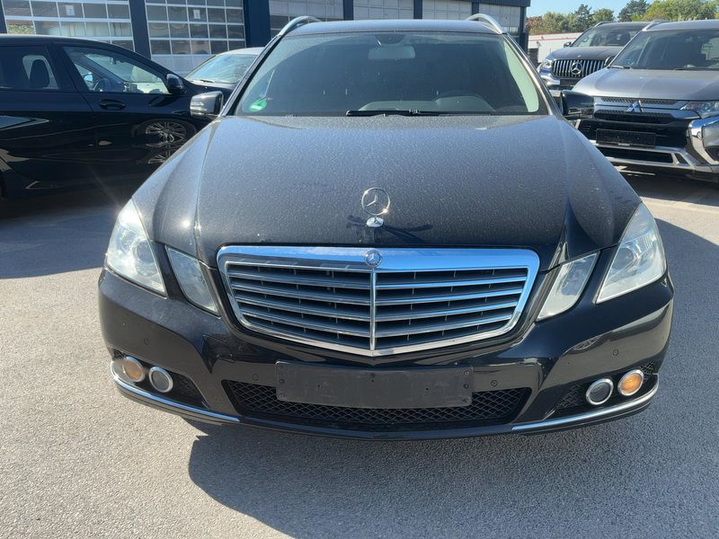 Mercedes-Benz E-Klasse E 200 CGI T BlueEfficiency Elegance 2010 – снимка 14