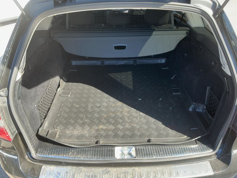 Mercedes-Benz E-Klasse E 200 CGI T BlueEfficiency Elegance 2010 – снимка 15