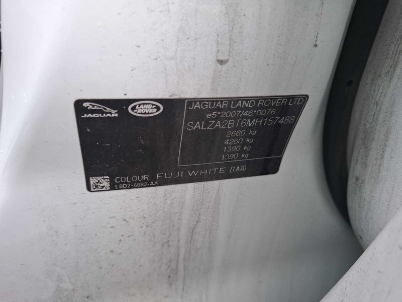 Land Rover Evoque P300e Hybrid 2021 – снимка 17