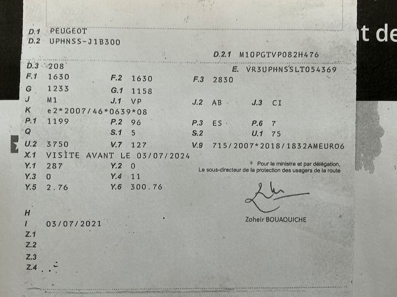 Peugeot 208 1.2 PureTech Allure 2020 – снимка 20