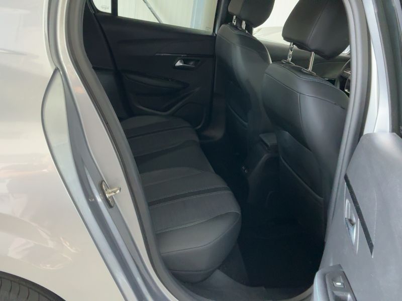 Peugeot 208 1.2 PureTech Allure 2020 – снимка 19